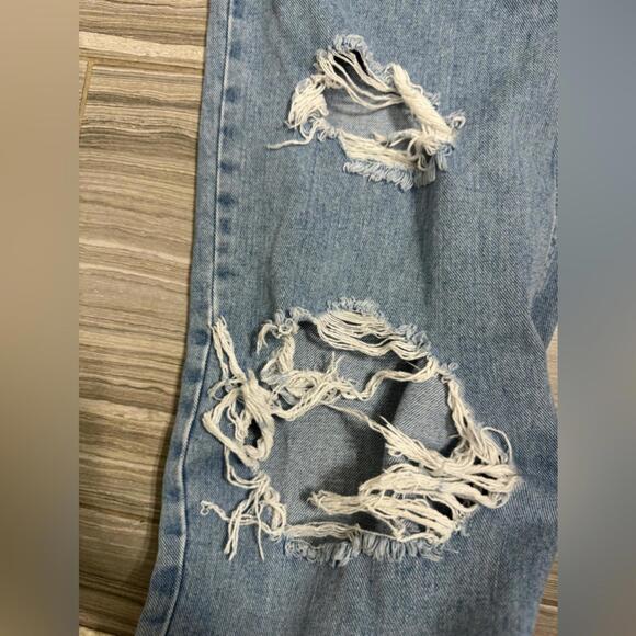 BDG Urban Outfitters Distressed High Rise Baggy Light Wash Denim Jeans- Size 27 - Picture 5 of 6